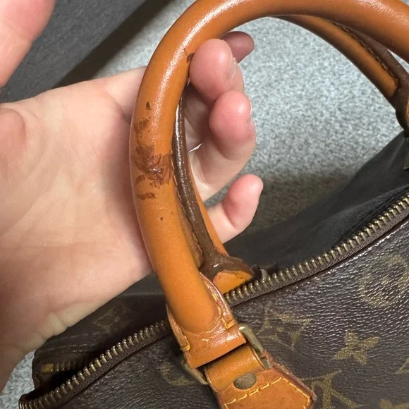 Louis Vuitton Duffle - Picture 5 of 8
